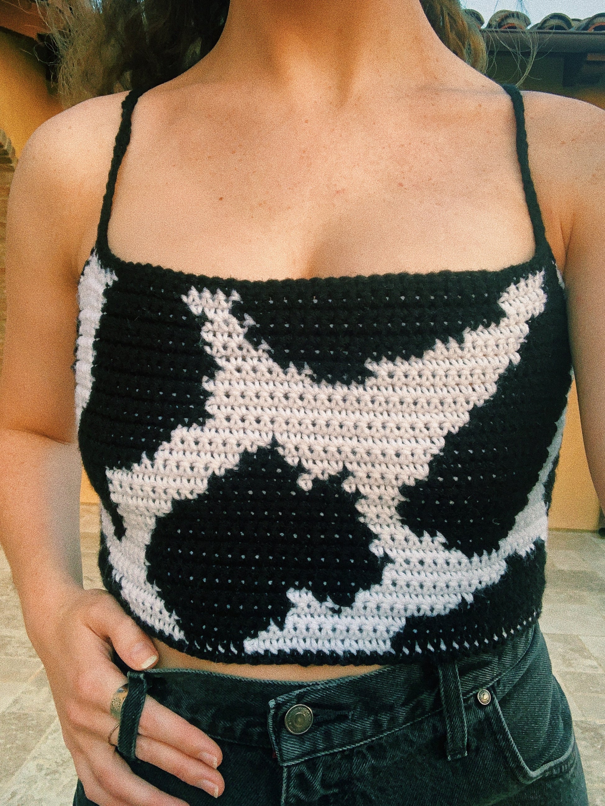 cottagecore picnic top // crochet pattern – sarahstitchedit